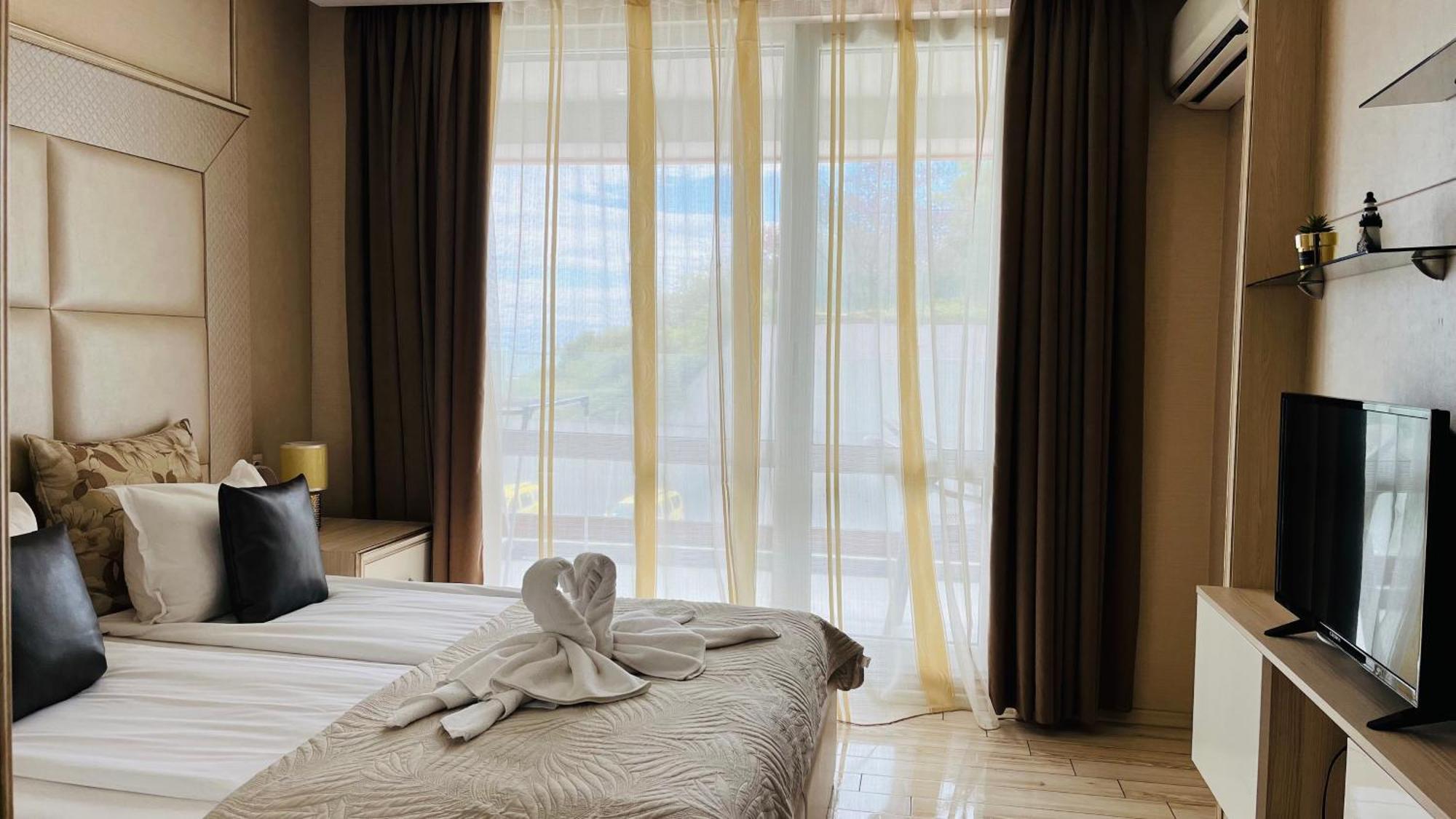 Paradiso 'В' 102 Private Sea View Apartment Nesebar Eksteriør bilde